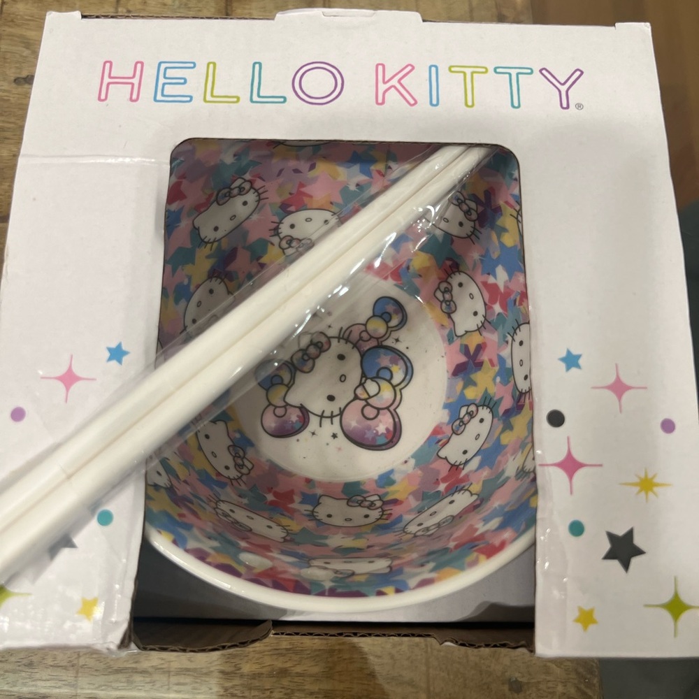 Hello Kitty noodle bowl